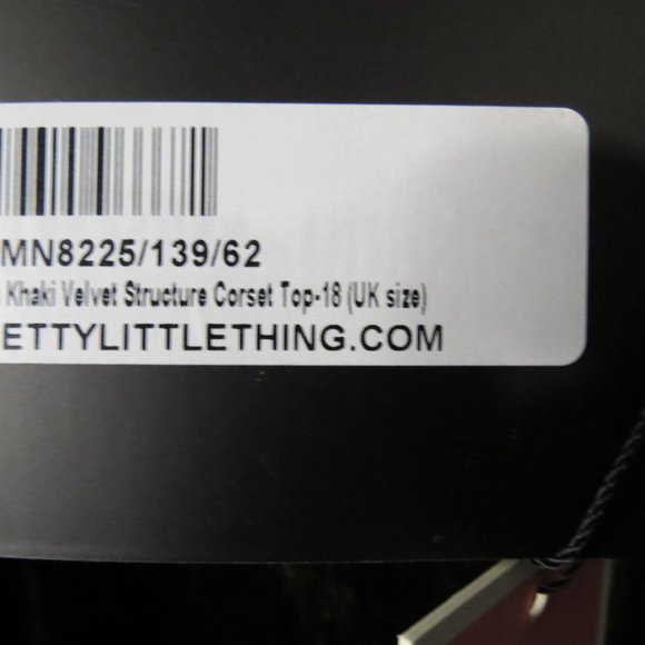 PRETTY LITTLE THING - PLUS - VELVET CORSET & RUCHED SKIRT - SIZE 18 - NW… - Picture 5 of 14